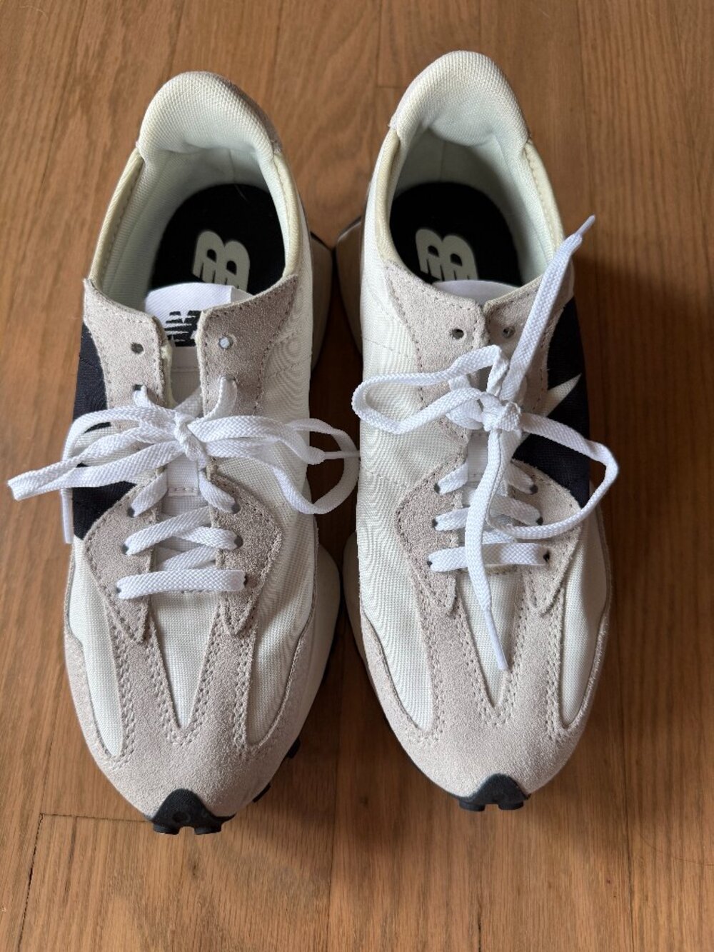 New Balance 327 Sea Salt Black White - Women's Size 8 - EUC